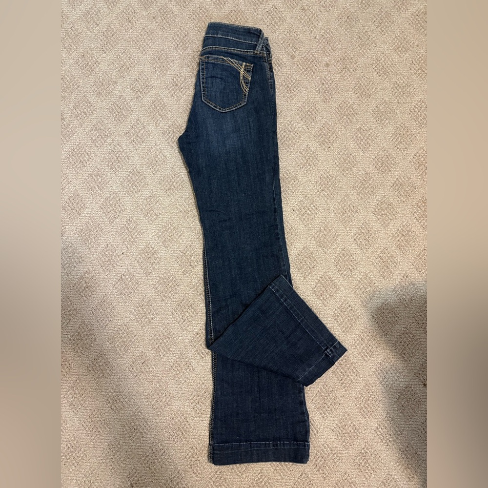 Ariat Trouser: High rise & slim fit. Size: 26 regular